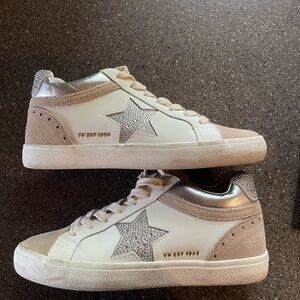 Vintage Havana Bounce sneaker size 7.5 camel and white